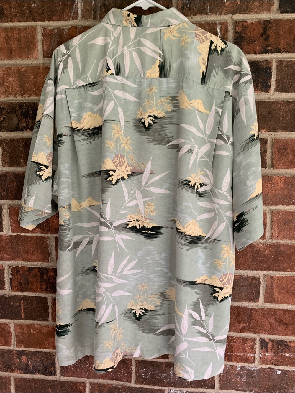 Tommy Bahama Light Sage Green Tropical Camp Shirt with Cream Accents - Picture 2 of 6